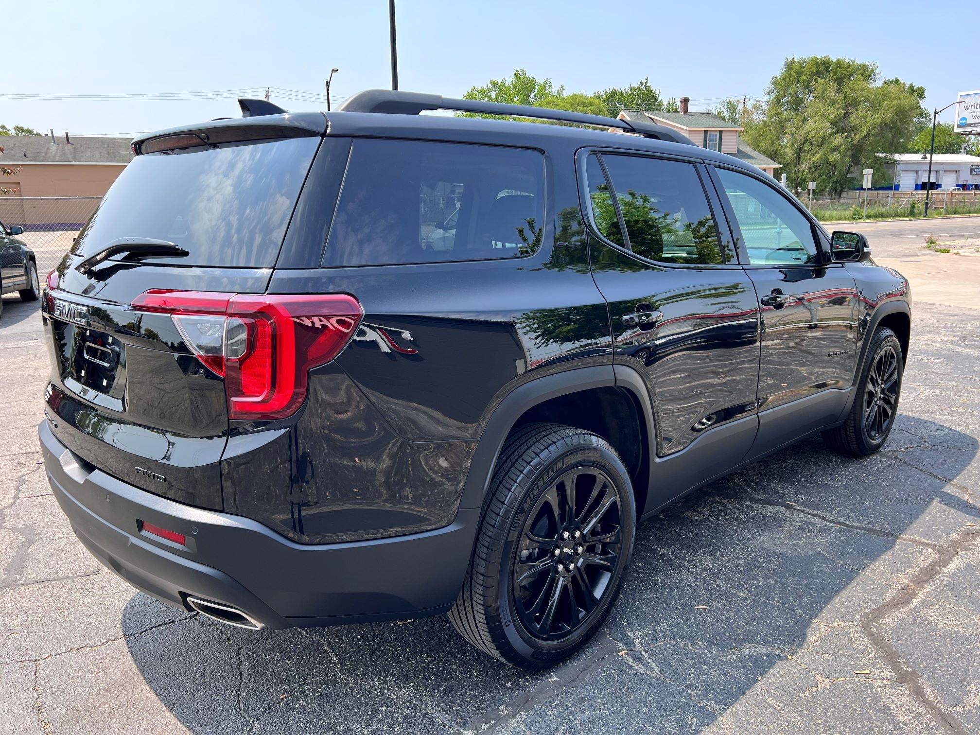 2023 GMC ACADIA AWD