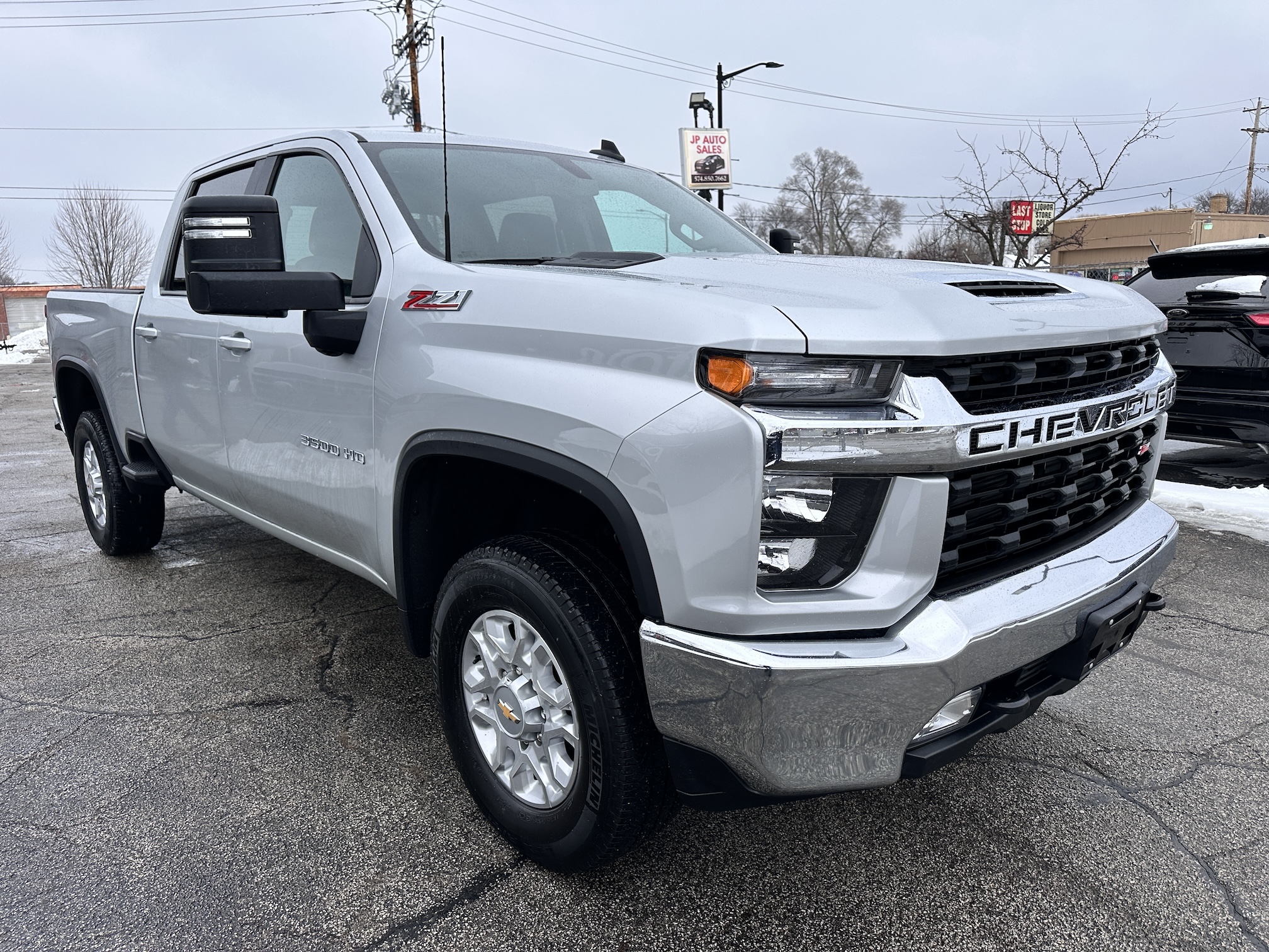 2023 CHEVY SILVERADO 35OOHD