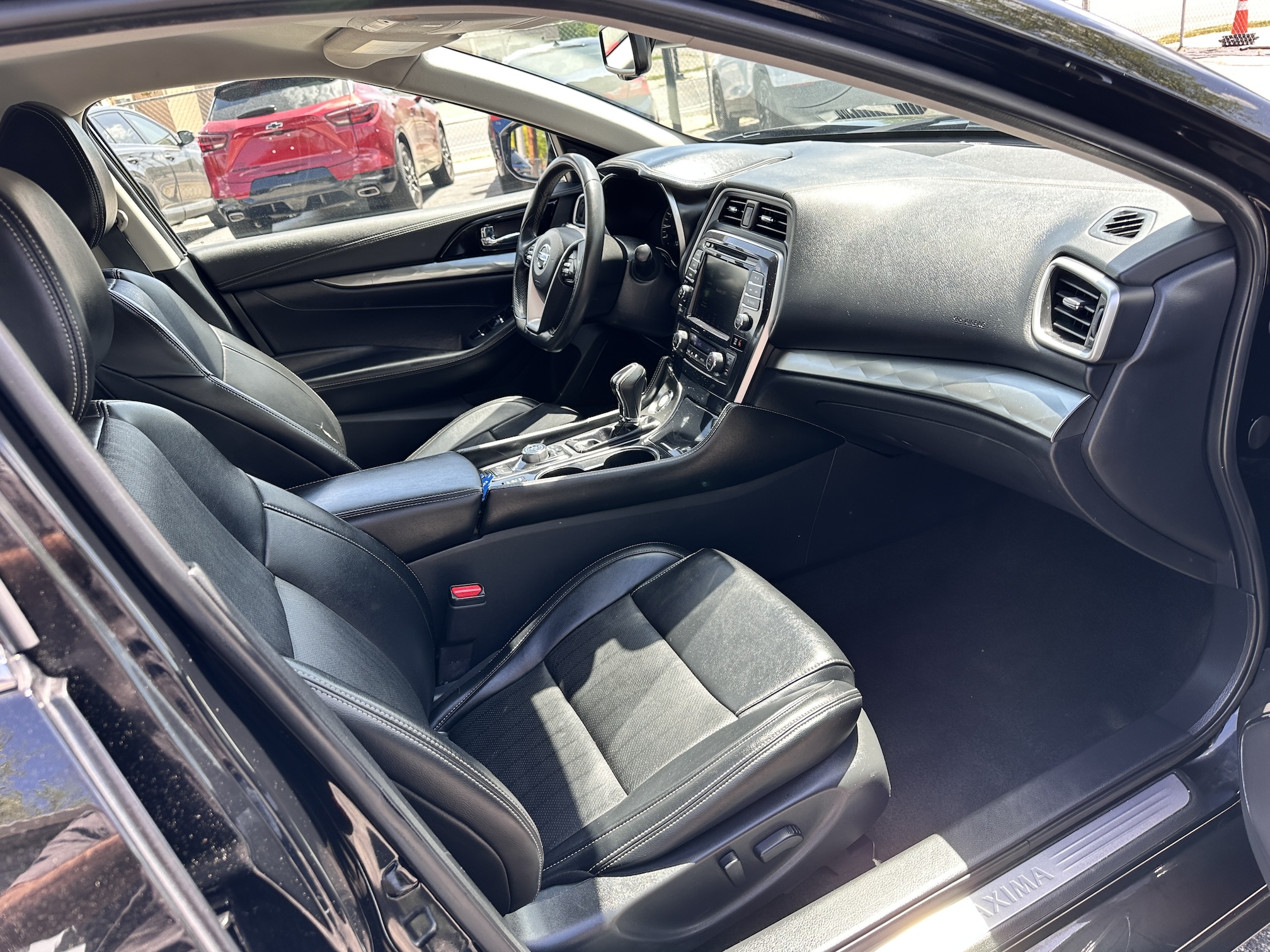 2021 NISSAN MAXIMA