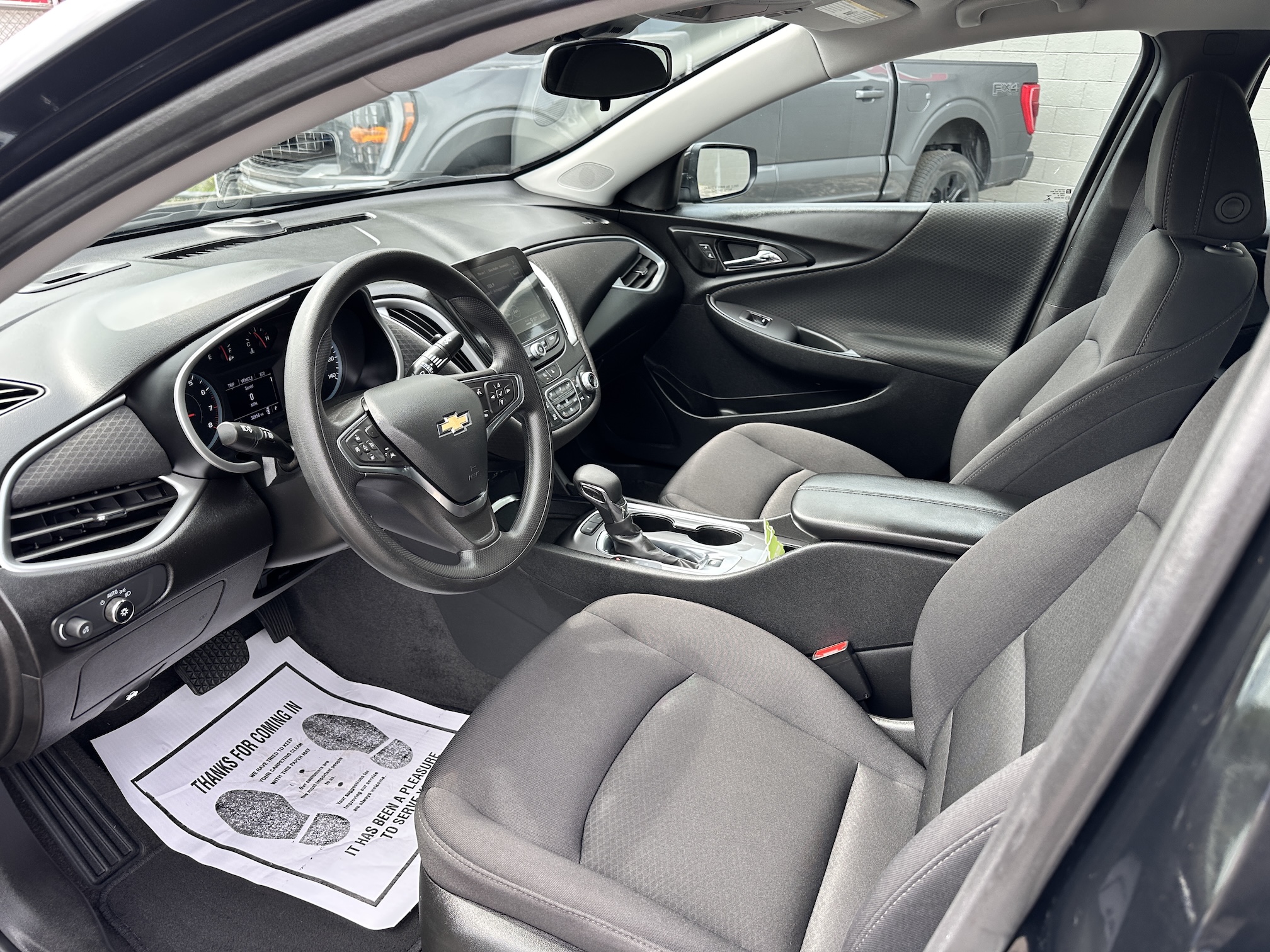 2024 CHEVY MALIBU LT