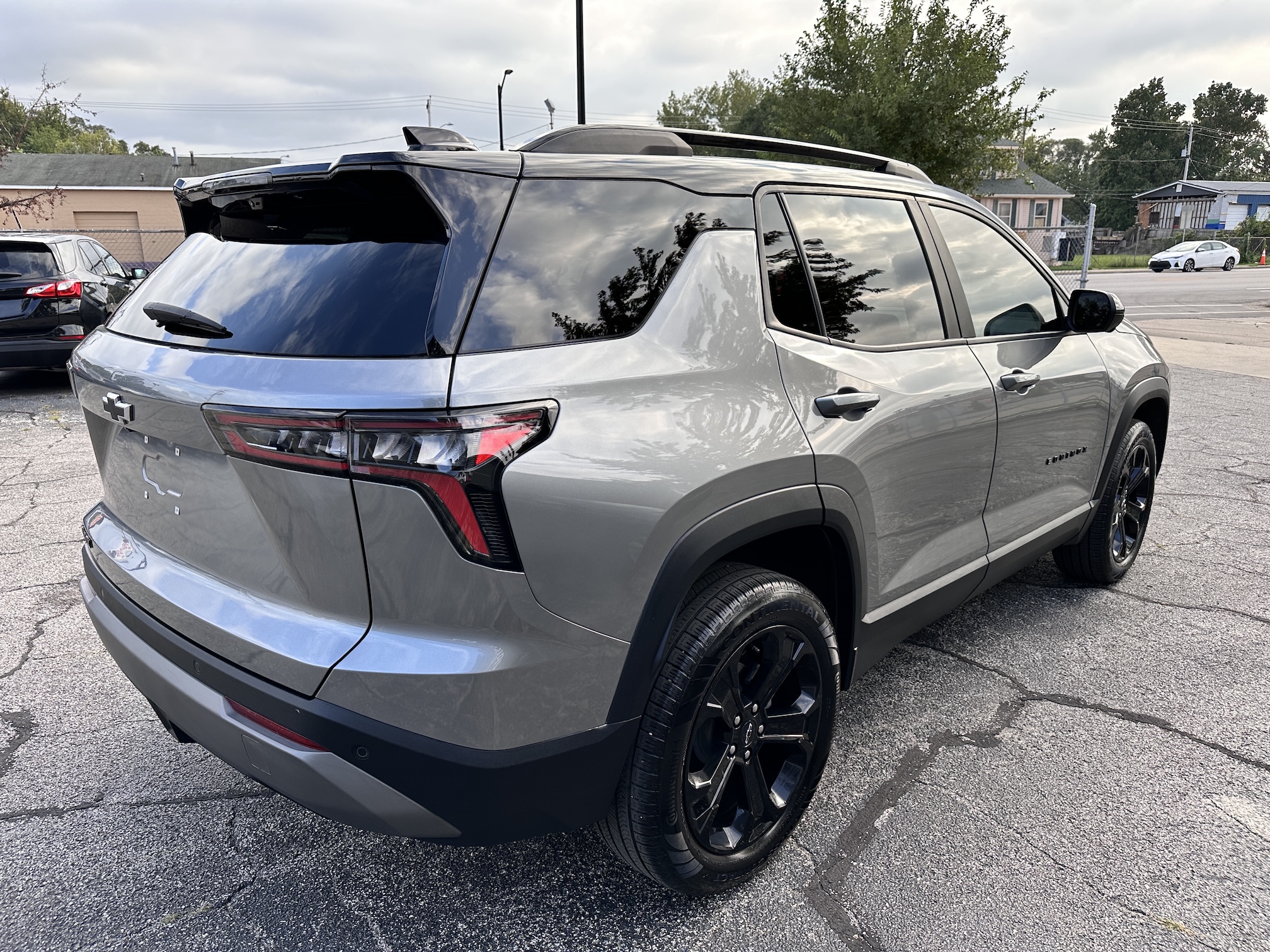 2025 CHEVY EQUINOX LT