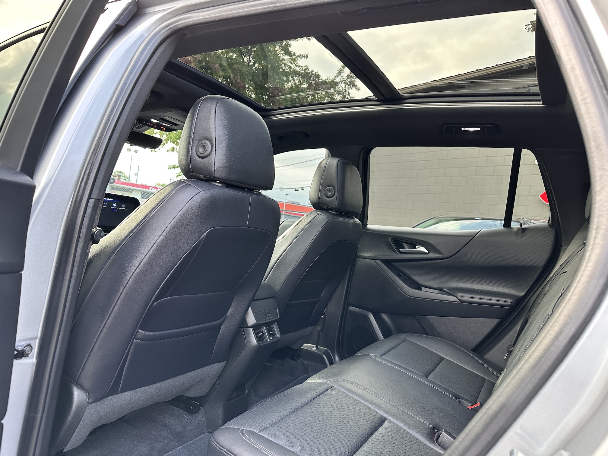 2025 CHEVY EQUINOX LT