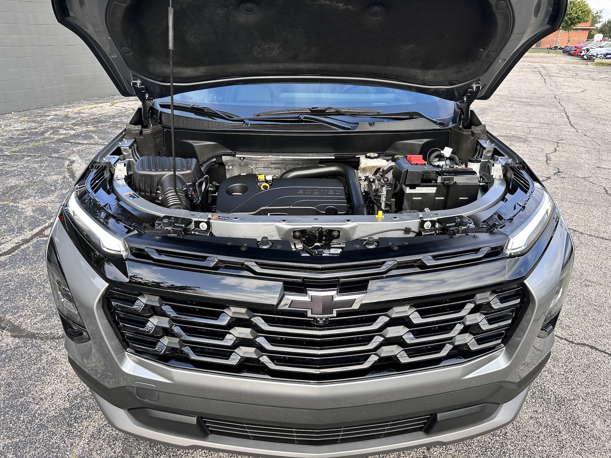 2025 CHEVY EQUINOX LT