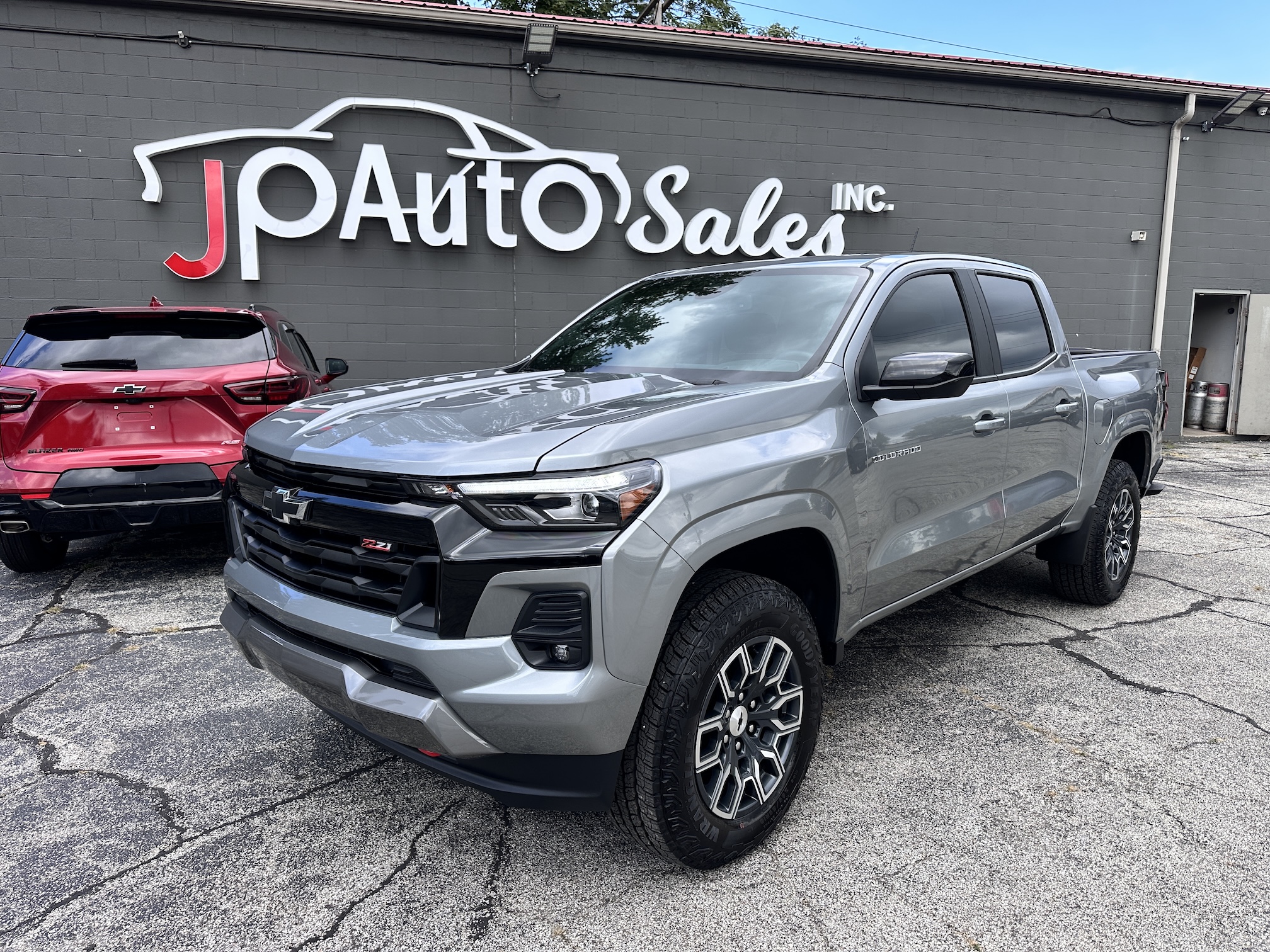 2024 CHEVY COLORADO 4X4