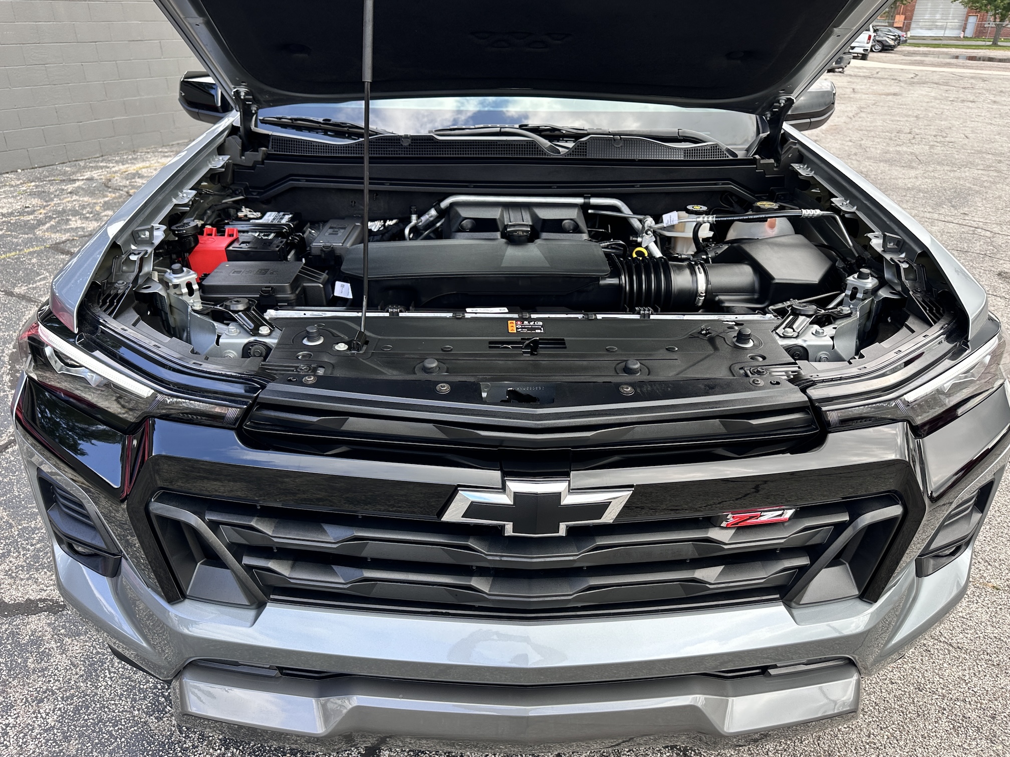 2024 CHEVY COLORADO 4X4