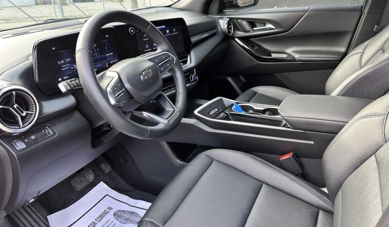 
								2025 CHEVY EQUINOX LT full									