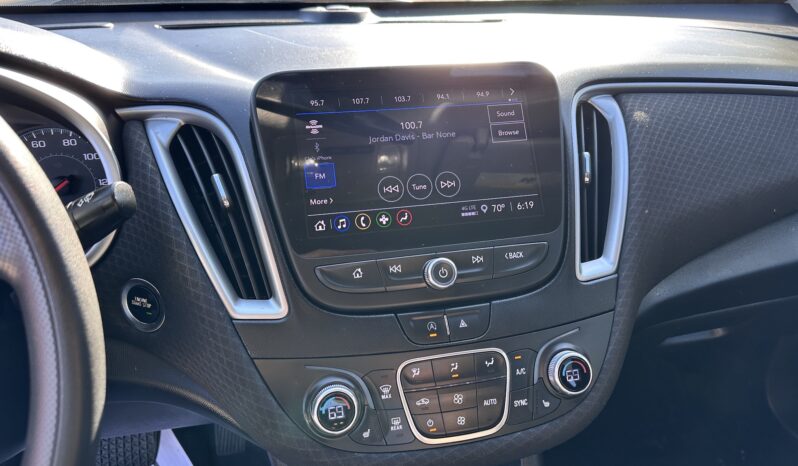 
								2023 CHEVY MALIBU LT full									