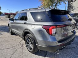 
										2025 FORD EXPLORER ST-LINE full									