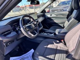 
										2025 FORD EXPLORER ST-LINE full									