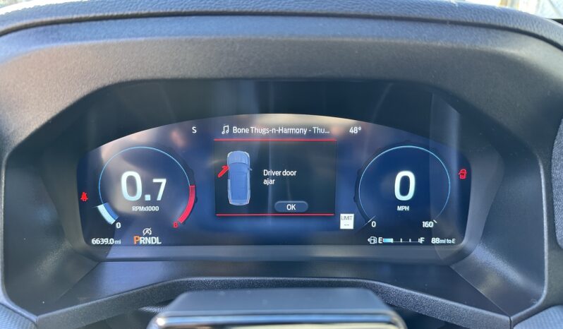 
								2025 FORD EXPLORER ST-LINE full									