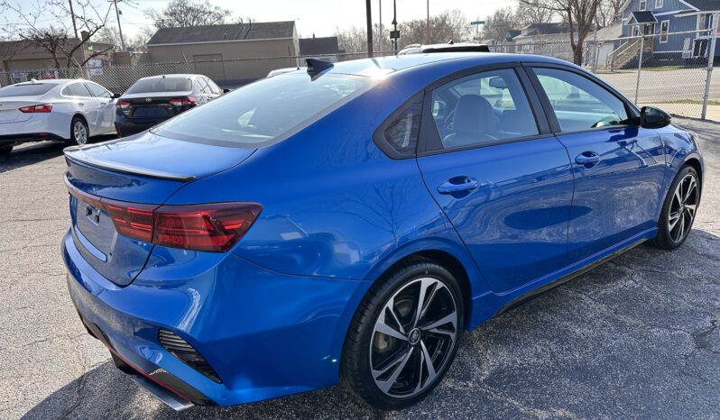 
								2021 KIA FORTE GT full									