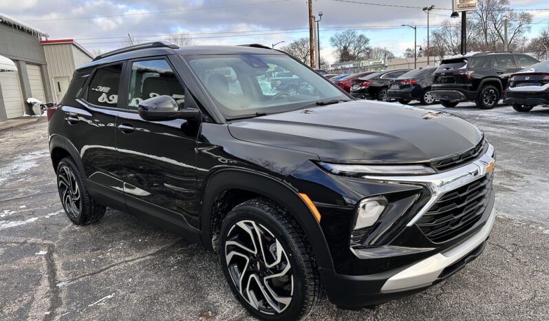 
								2024 CHEVY TRAILBLAZER AWD full									