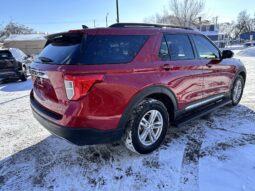 
										2022 FORD EXPLORER AWD full									