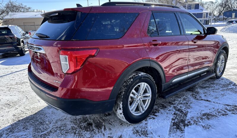 
								2022 FORD EXPLORER AWD full									