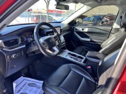 
										2022 FORD EXPLORER AWD full									