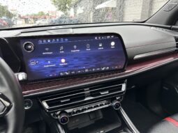 
										2025 CHEVY TRAVERSE RS AWD full									