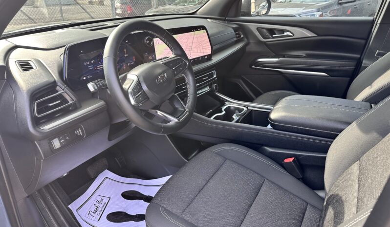 
								2025 CHEVY TRAVERSE LT full									