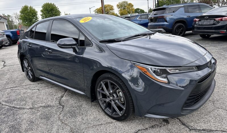 
								2025 TOYOTA COROLLA full									
