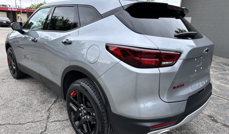 
								2025 CHEVY BLAZER LT full									