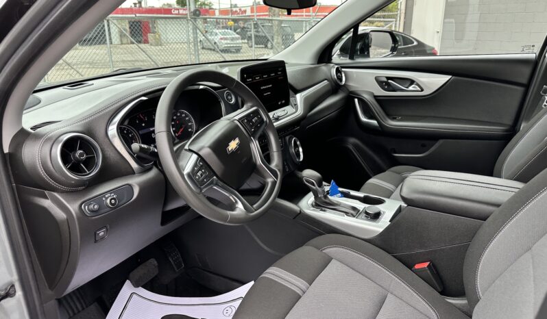 
								2025 CHEVY BLAZER LT full									