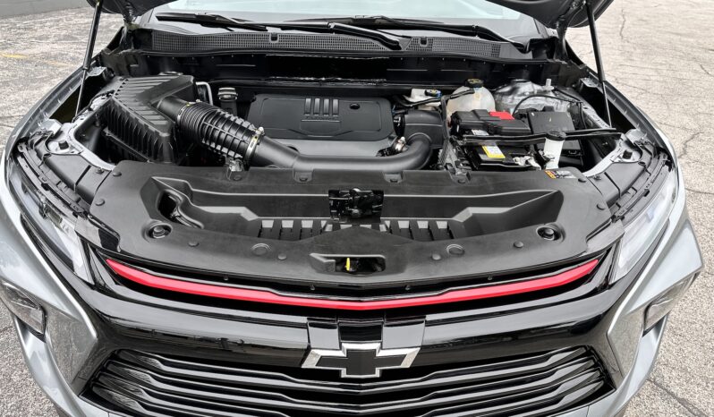 
								2025 CHEVY BLAZER LT full									