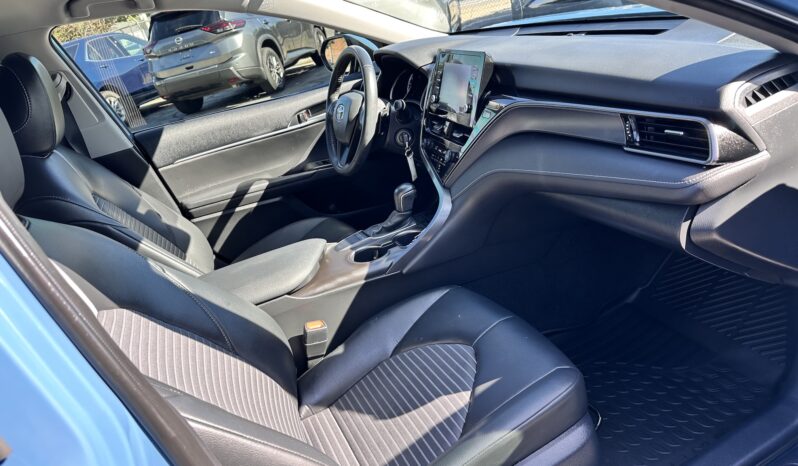 
								2024 TOYOTA CAMRY full									