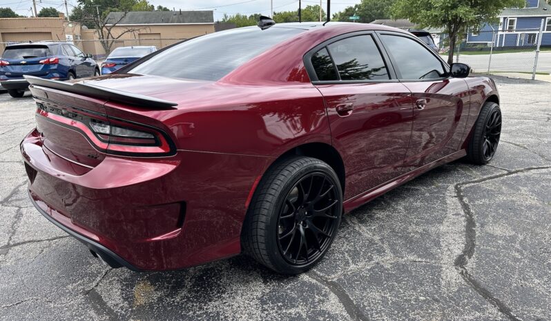 
								2021 DODGE CHARGER GT AWD full									