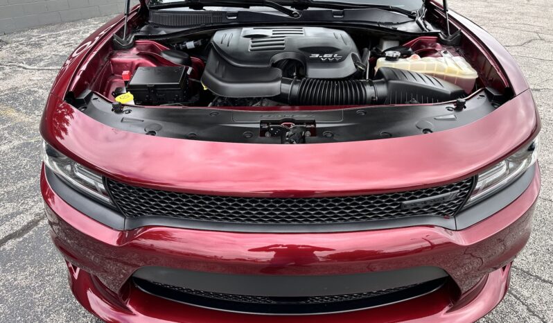 
								2021 DODGE CHARGER GT AWD full									