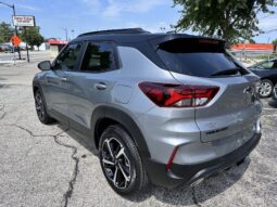 
										2023 CHEVY TRAILBLAZER RS full									