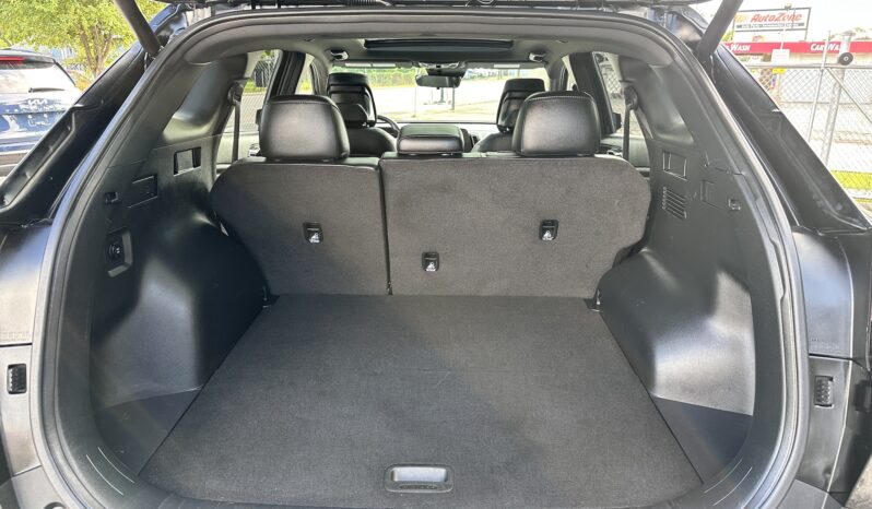 
								2025 KIA SPORTAGE X LINE full									