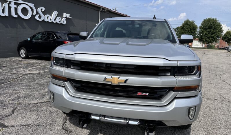 
								2016 CHEVY SILVERADO 4X4 full									