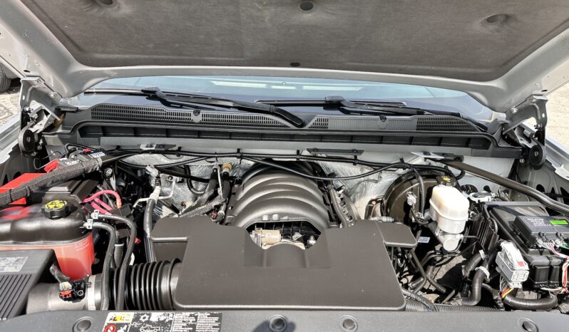 
								2016 CHEVY SILVERADO 4X4 full									