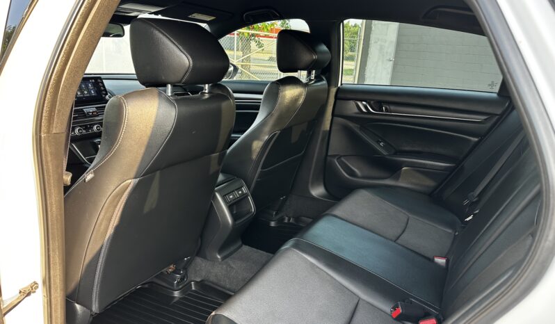 
								2022 HONDA ACCORD SPORT full									