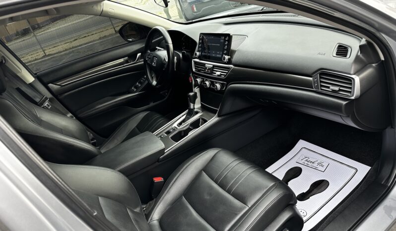 
								2022 HONDA ACCORD SPORT full									